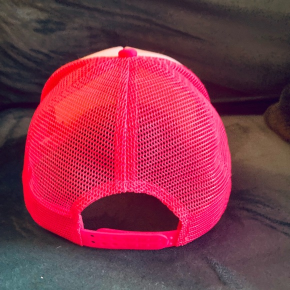 Pink and White trucker hat - Picture 3 of 4